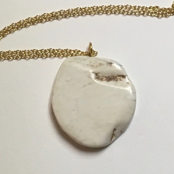 Natural Howlite & 14k Gold Filled Necklace - Picture 2 of 6